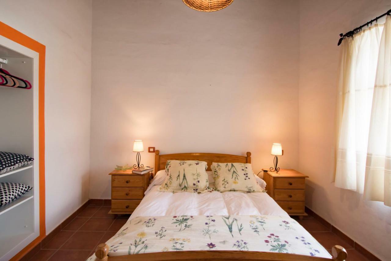 Casa Mi Tio Perico Guest House Mala Exterior photo